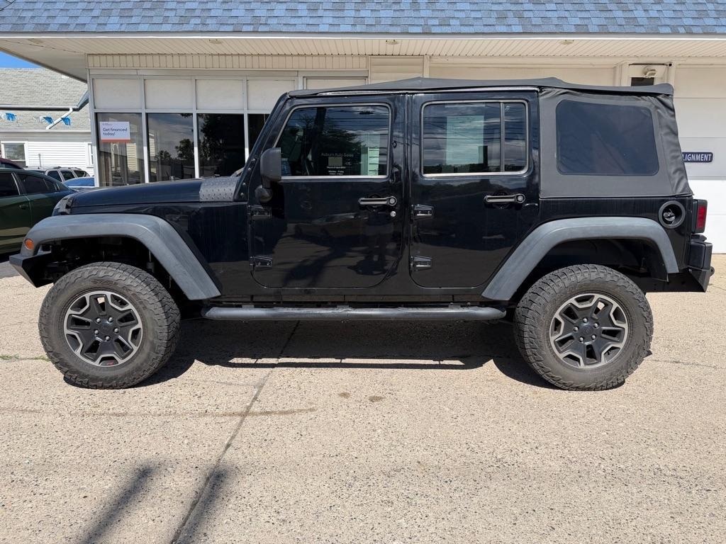 Jeep Wrangler Unlimited Sport 4WD 2011