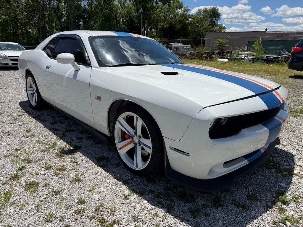 Dodge Challenger SRT8 2012