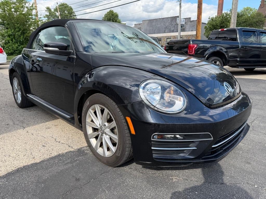 Volkswagen Beetle 1.8T SEL Convertible 2017
