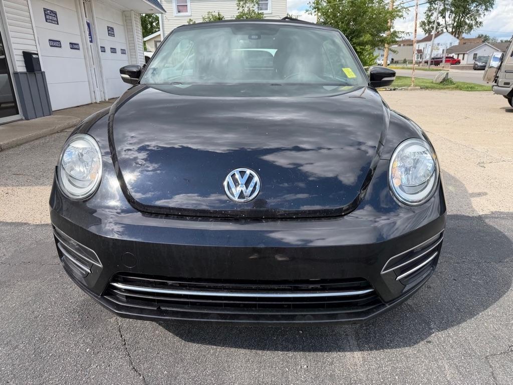 Volkswagen Beetle 1.8T SEL Convertible 2017