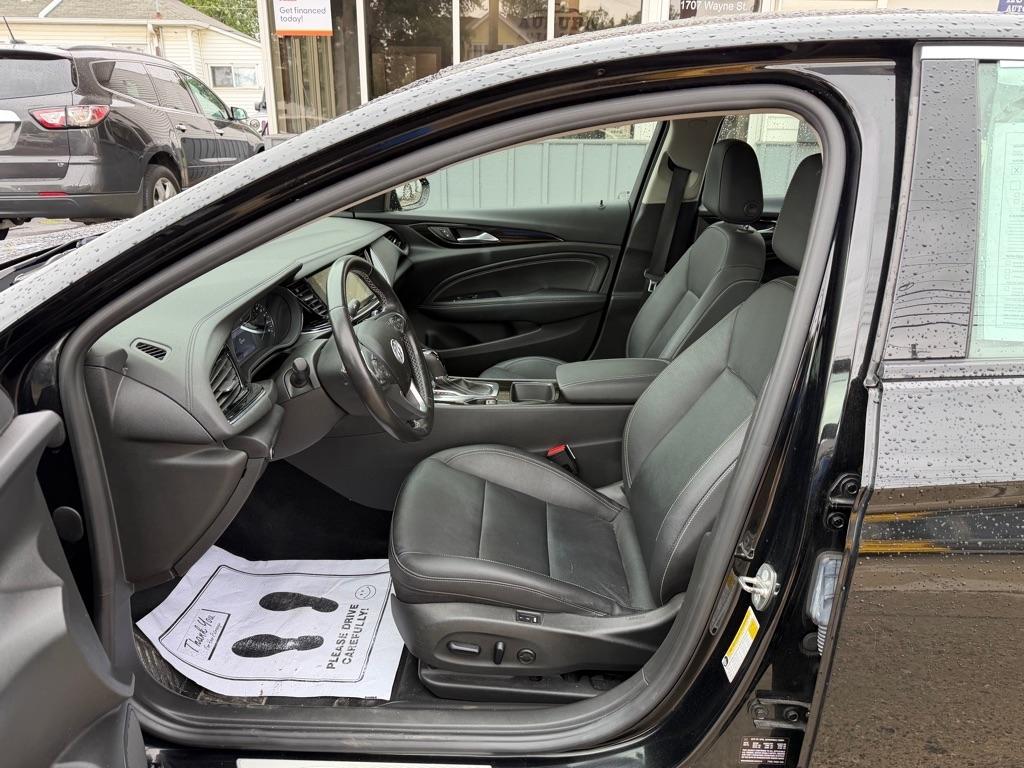 Buick Regal Essence 2019