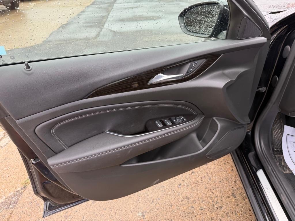 Buick Regal Essence 2019