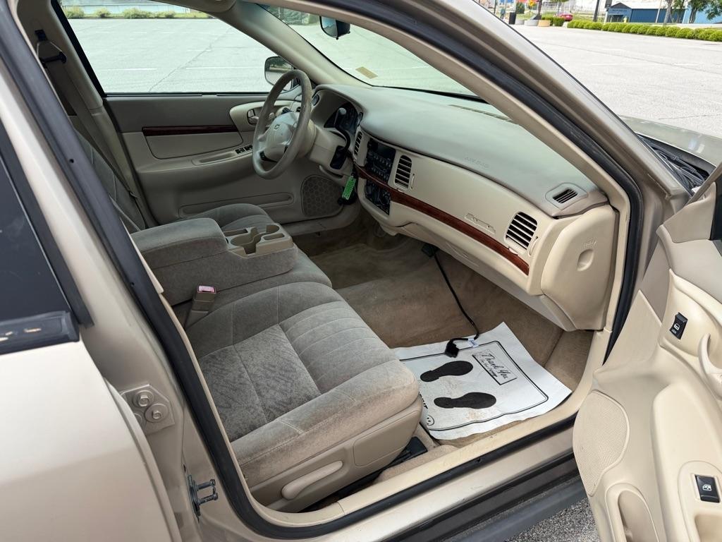 Chevrolet Impala Base 2003