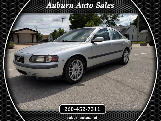 Silver 2004 Volvo S60 Sedan Front-Wheel Drive Automatic