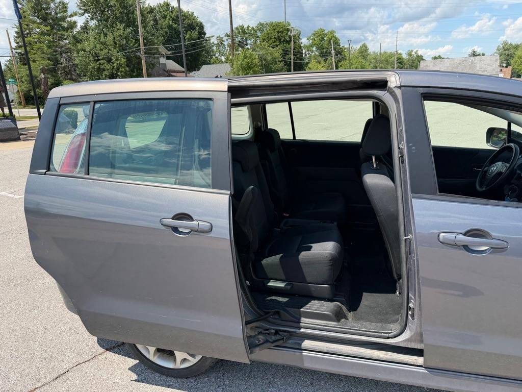 Mazda MAZDA5 Sport 2010