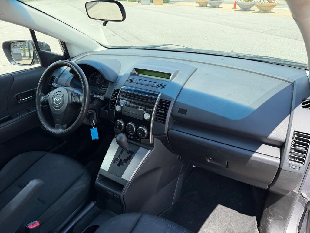Mazda MAZDA5 Sport 2010
