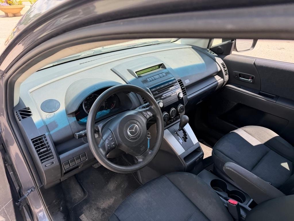 Mazda MAZDA5 Sport 2010