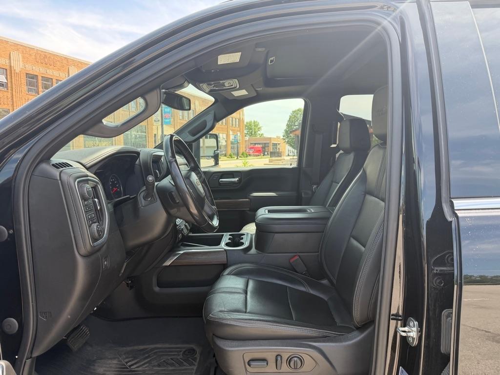 Chevrolet Silverado 2500HD High Country Crew Cab Long Box 4WD 2022