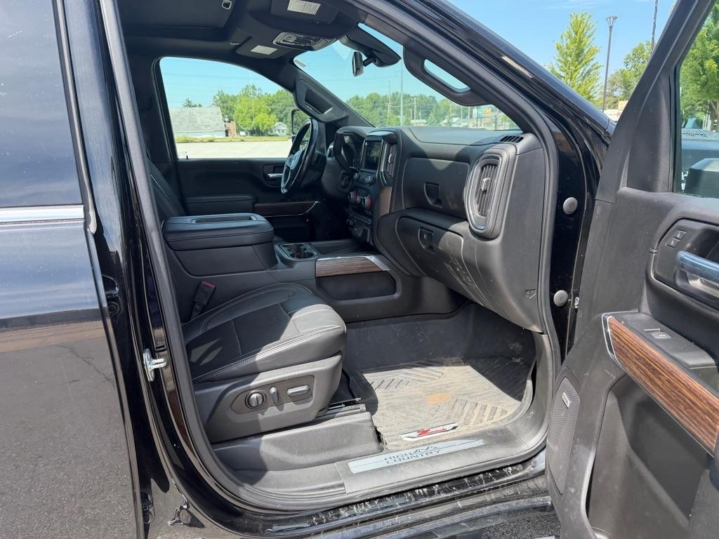 Chevrolet Silverado 2500HD High Country Crew Cab Long Box 4WD 2022