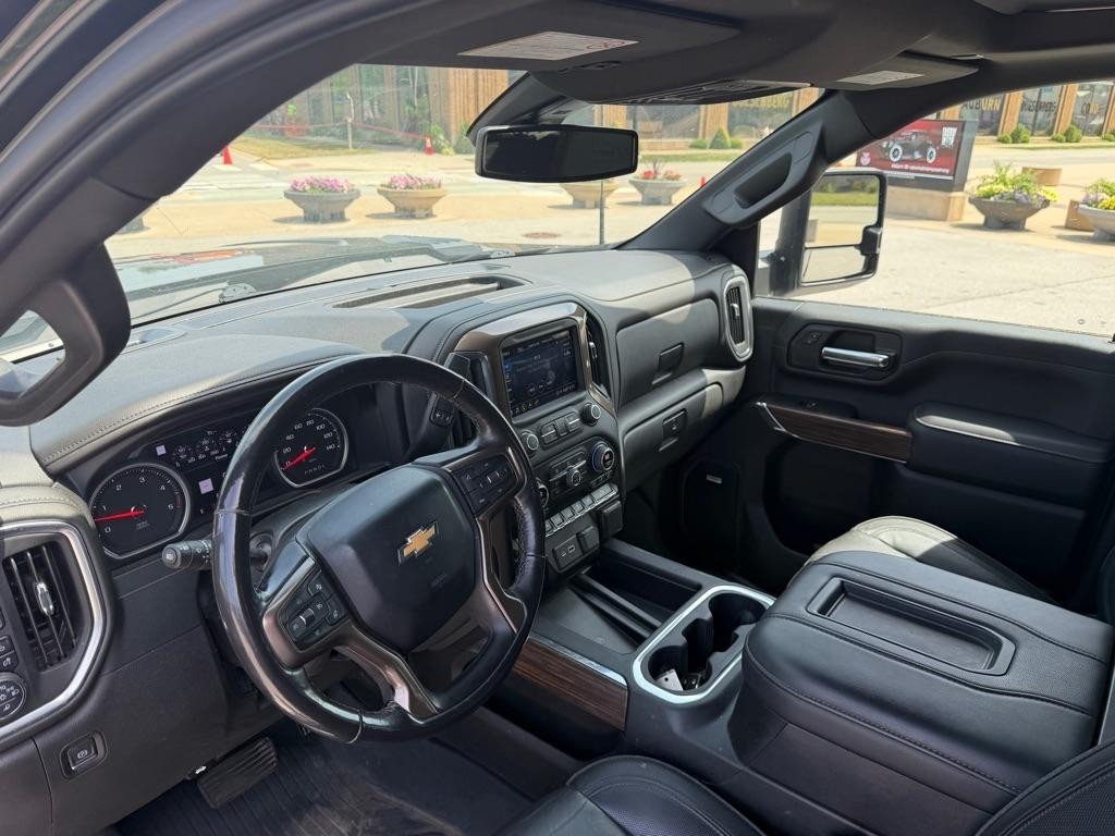Chevrolet Silverado 2500HD High Country Crew Cab Long Box 4WD 2022