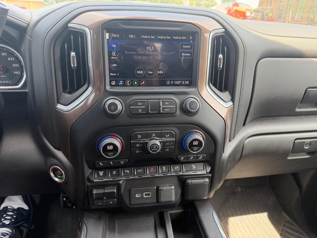 Chevrolet Silverado 2500HD High Country Crew Cab Long Box 4WD 2022