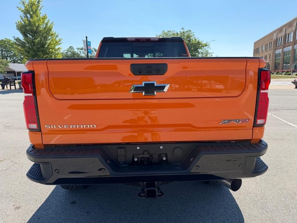 Chevrolet Silverado 2500HD ZR2 Crew Cab 4WD 2026