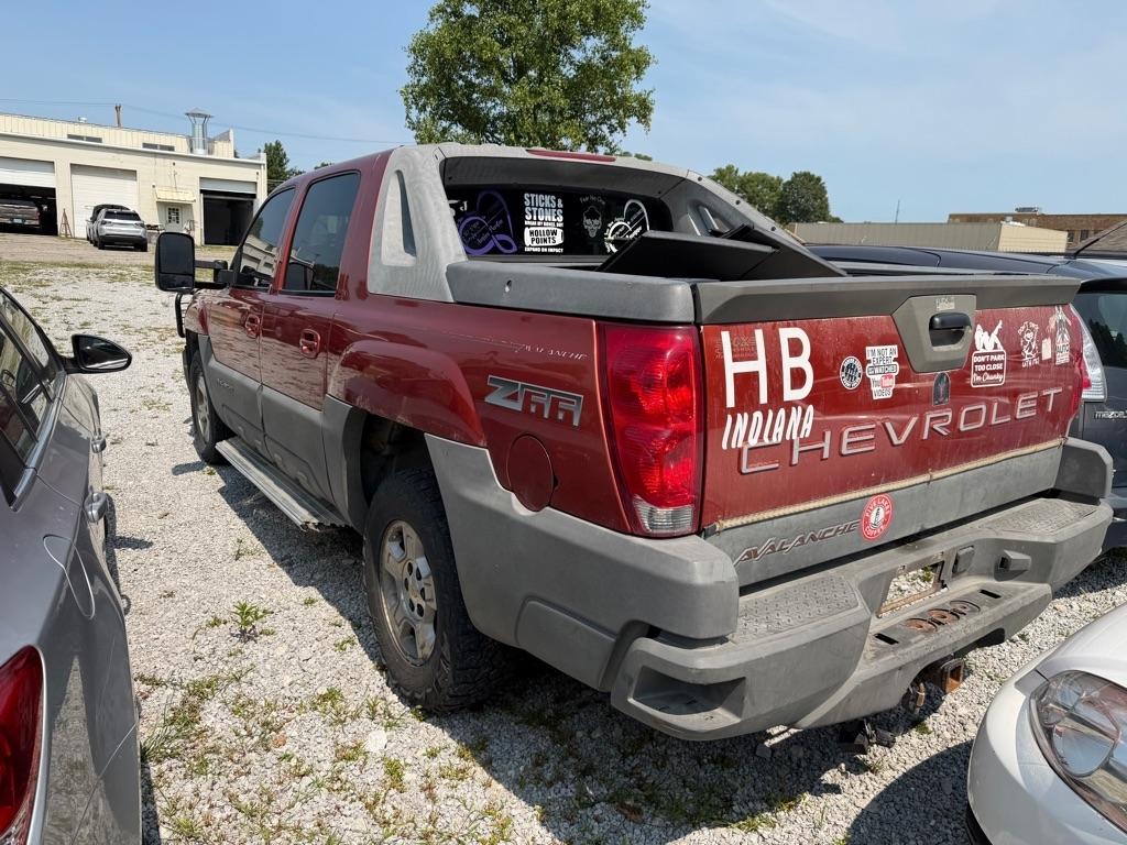 Chevrolet Avalanche 1500 2WD 2002