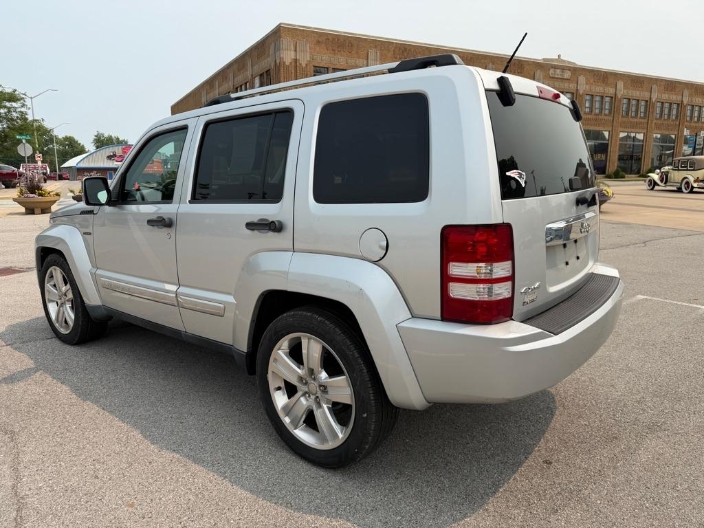 Jeep Liberty Sport 4WD 2011