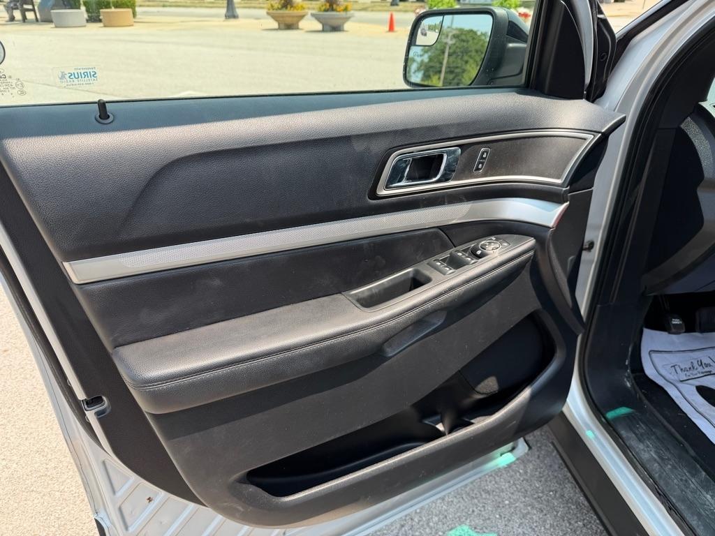 Ford Explorer XLT 4WD 2016