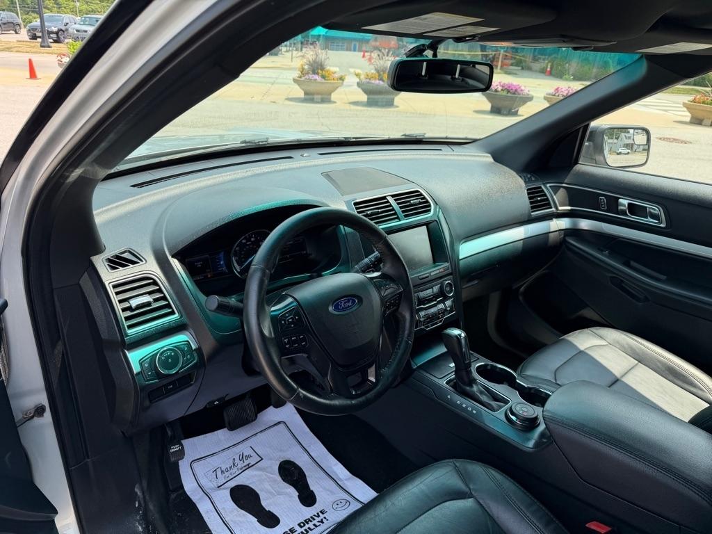 Ford Explorer XLT 4WD 2016