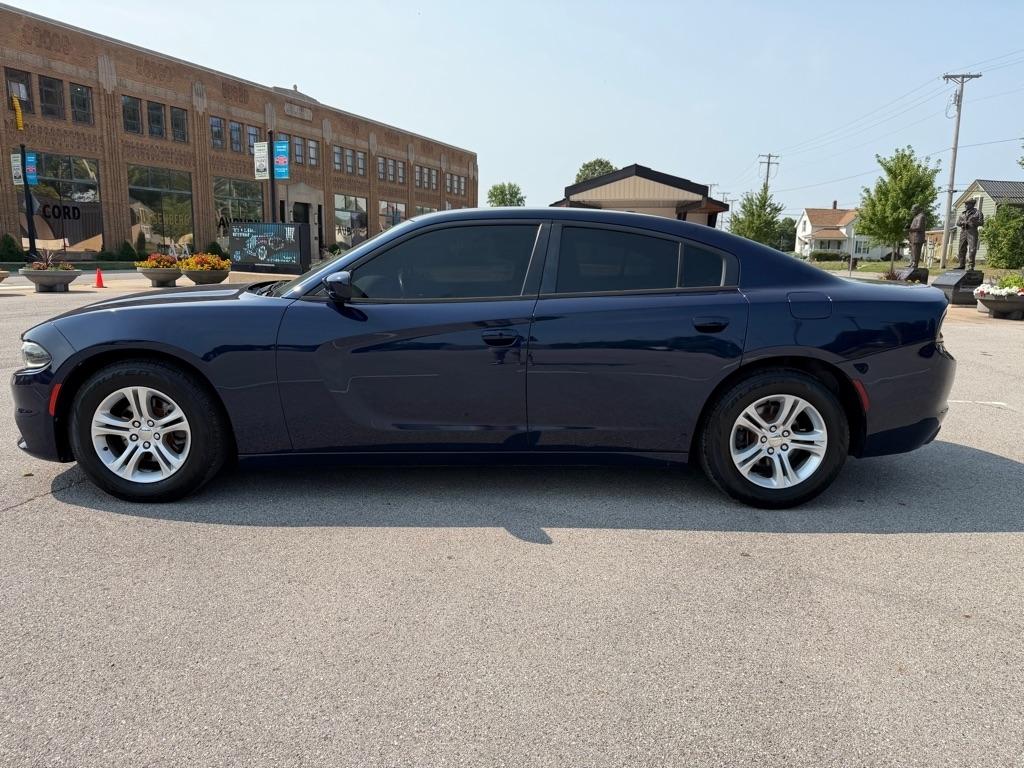 Dodge Charger SE 2015