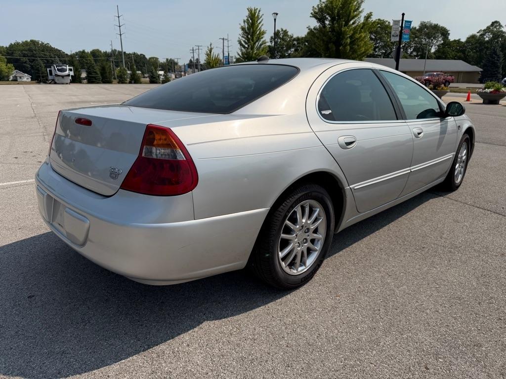 Chrysler 300M Base 2004