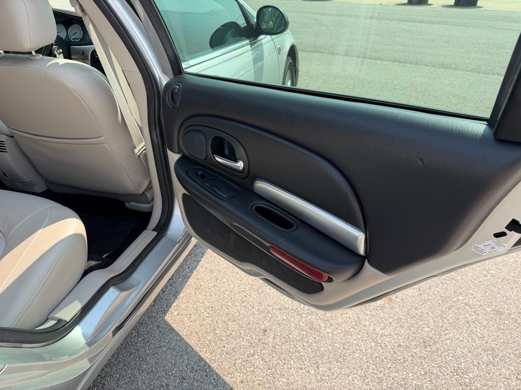 Chrysler 300M Base 2004