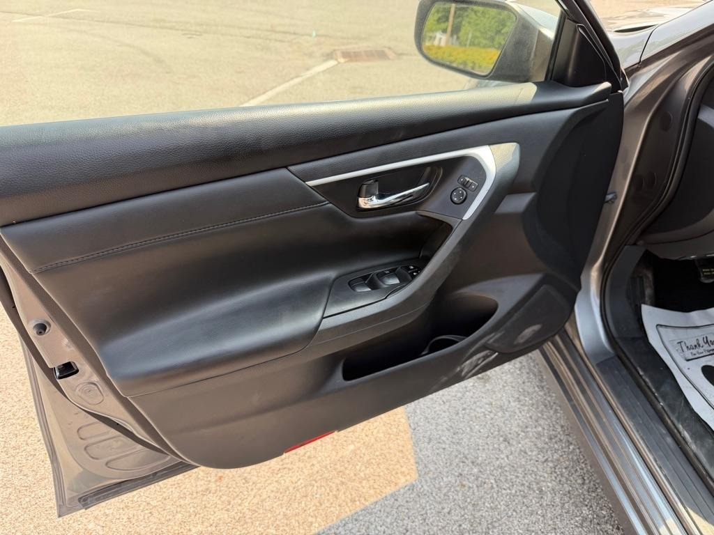 Nissan Altima 2.5 SR 2016