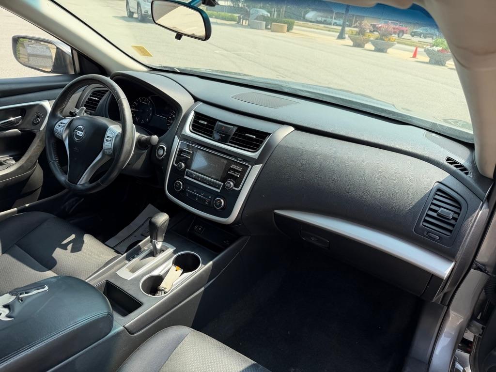 Nissan Altima 2.5 SR 2016