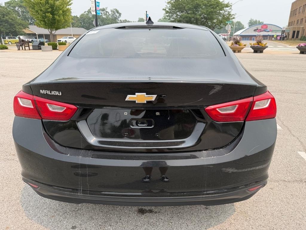 Chevrolet Malibu LS 2021