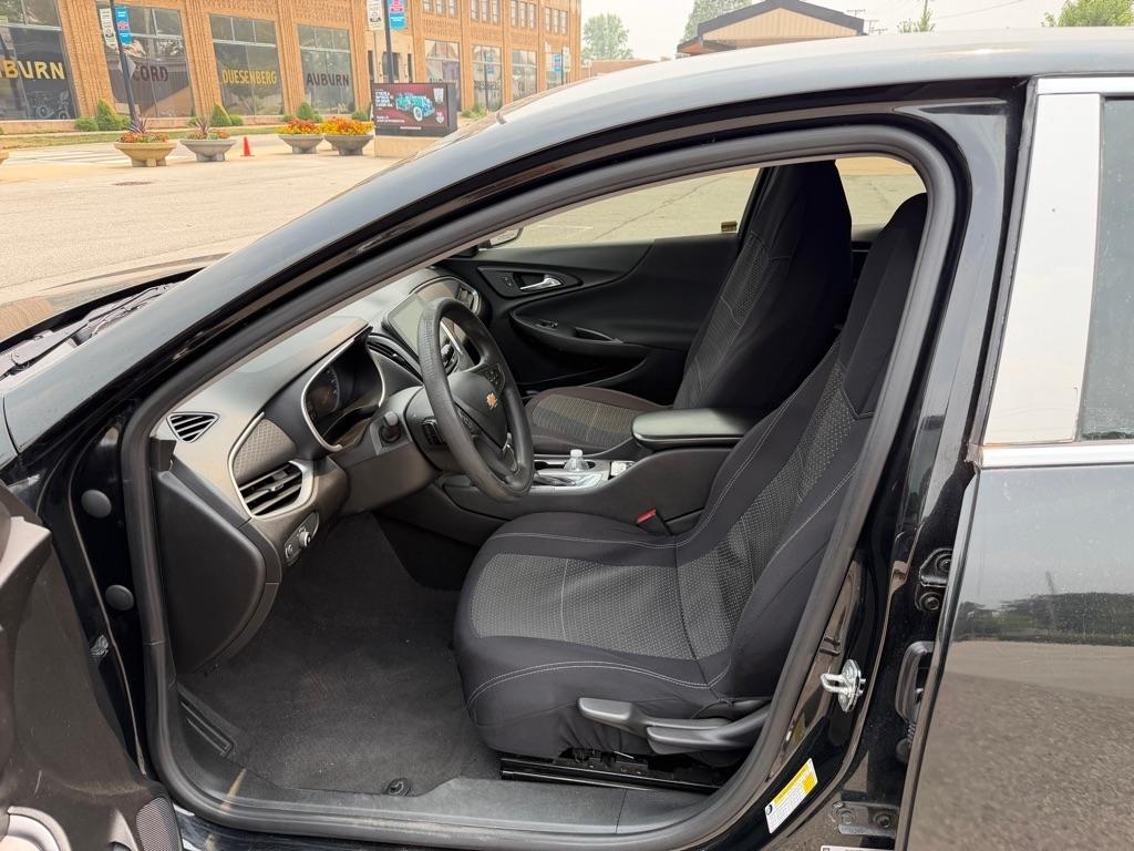 Chevrolet Malibu LS 2021