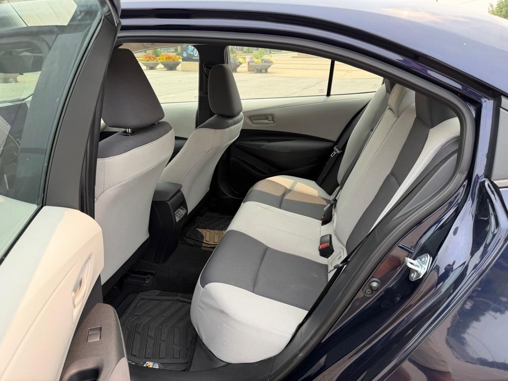 Toyota Corolla LE 2025