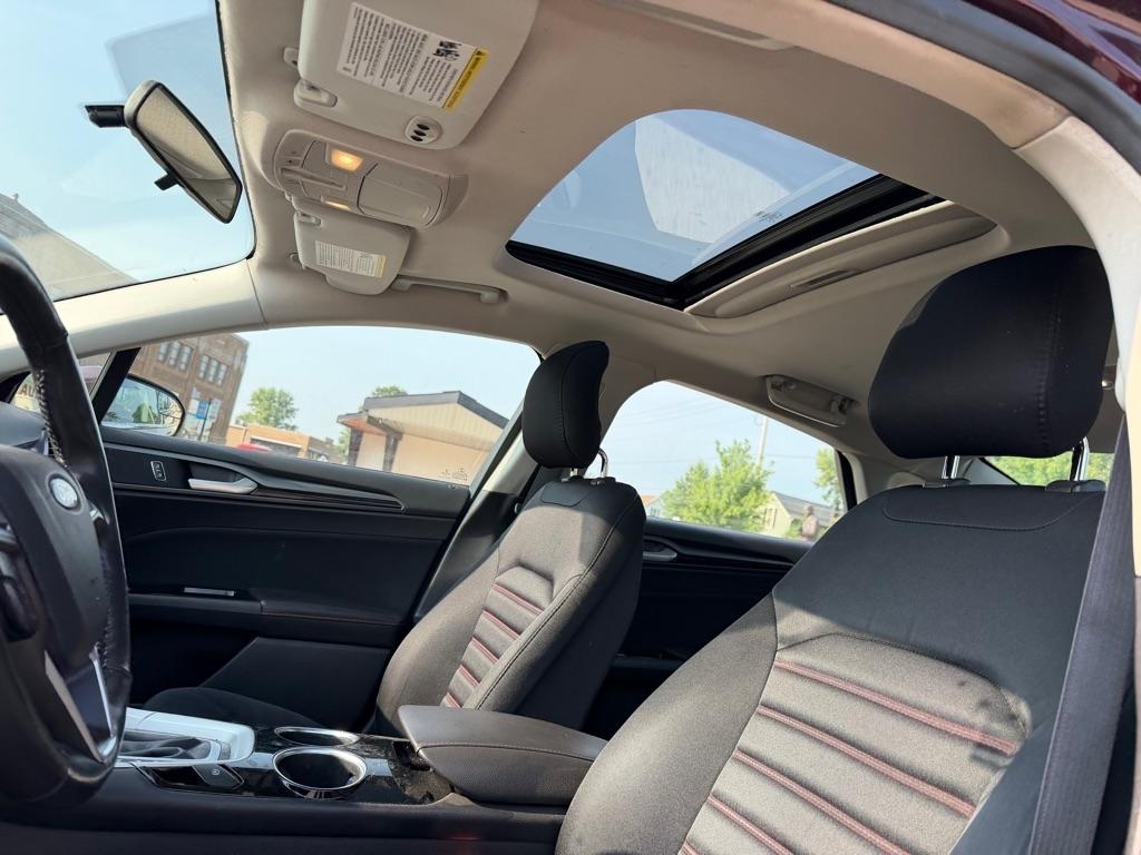 Ford Fusion SE 2013