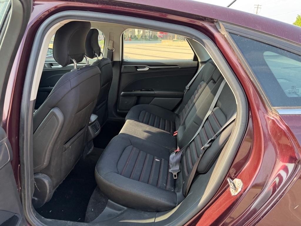 Ford Fusion SE 2013