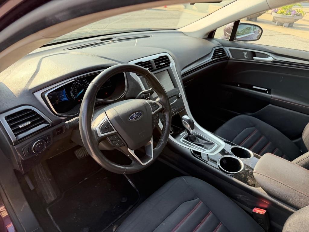 Ford Fusion SE 2013