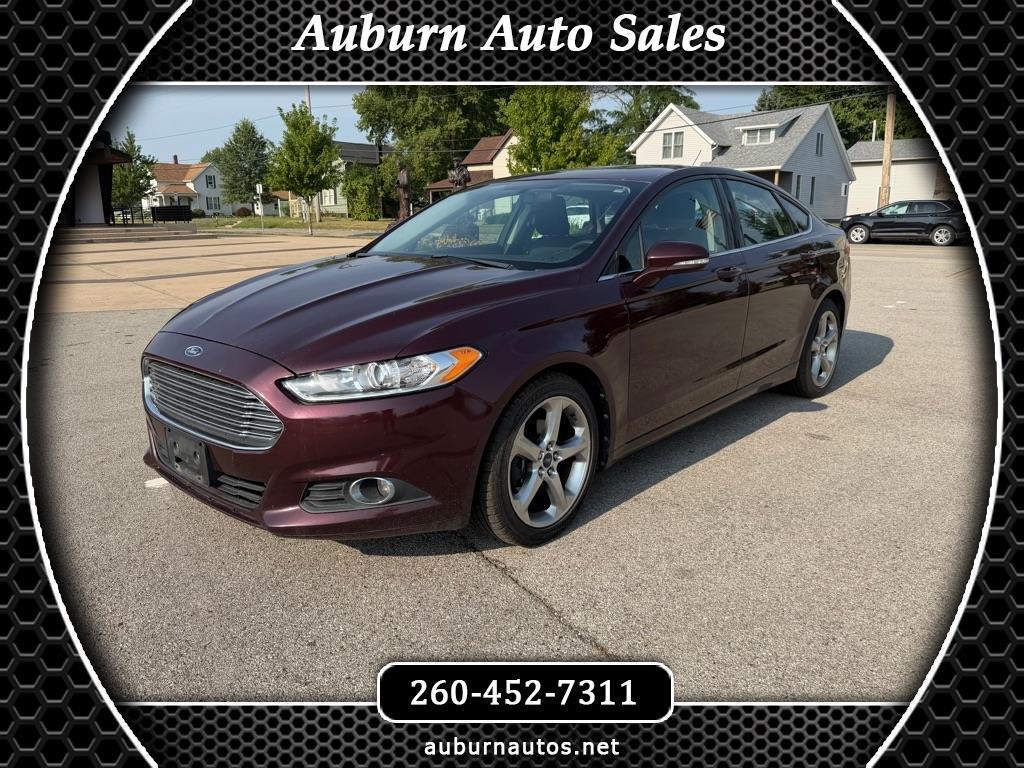 Ford Fusion SE 2013
