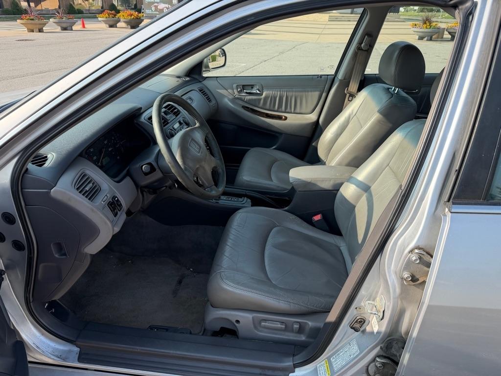Honda Accord EX V6 sedan 2001