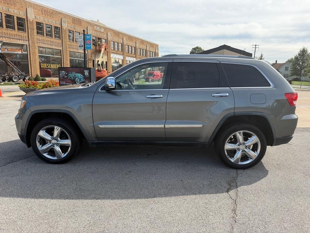 Jeep Grand Cherokee 4WD 4dr Overland 2011