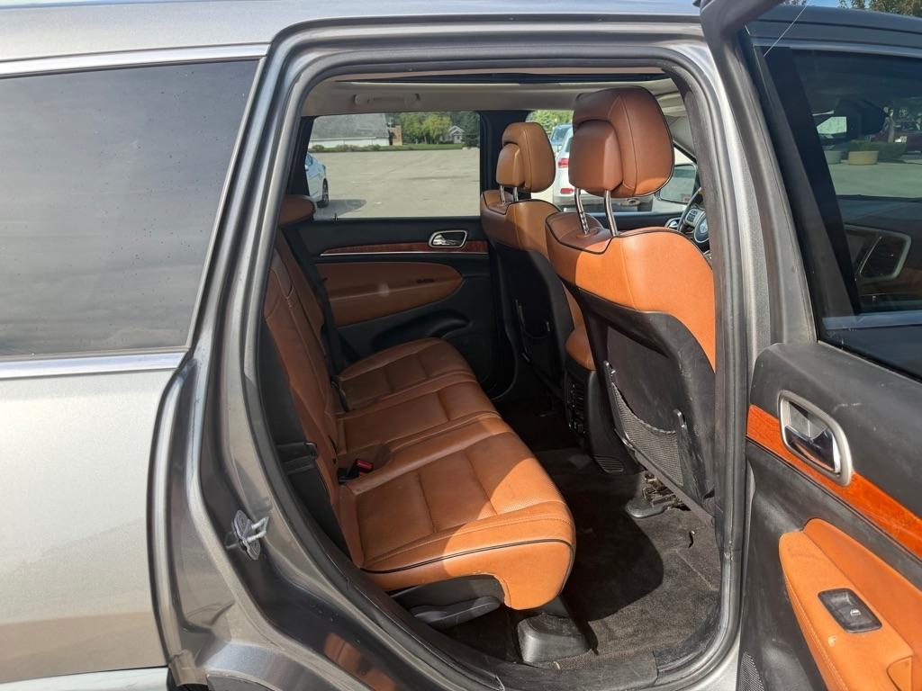 Jeep Grand Cherokee 4WD 4dr Overland 2011