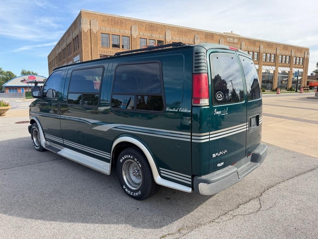GMC Savana Cargo Van 1500 135" WB w/YF7 1998