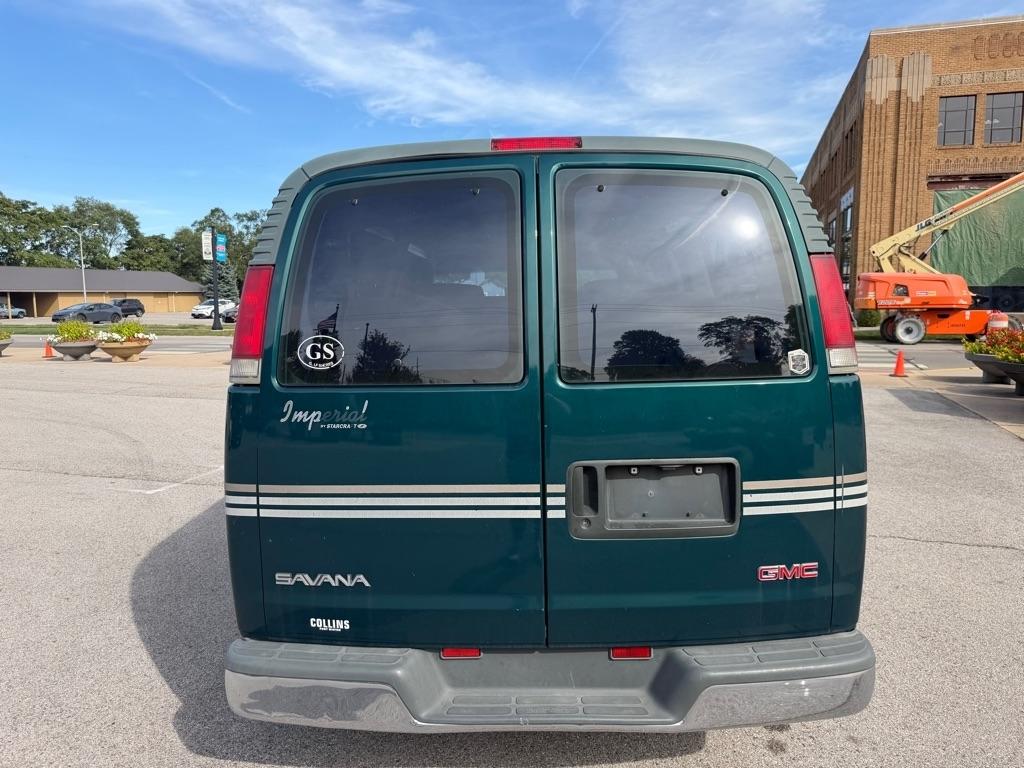 GMC Savana Cargo Van 1500 135" WB w/YF7 1998