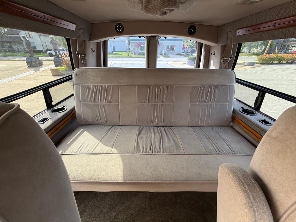 GMC Savana Cargo Van 1500 135" WB w/YF7 1998