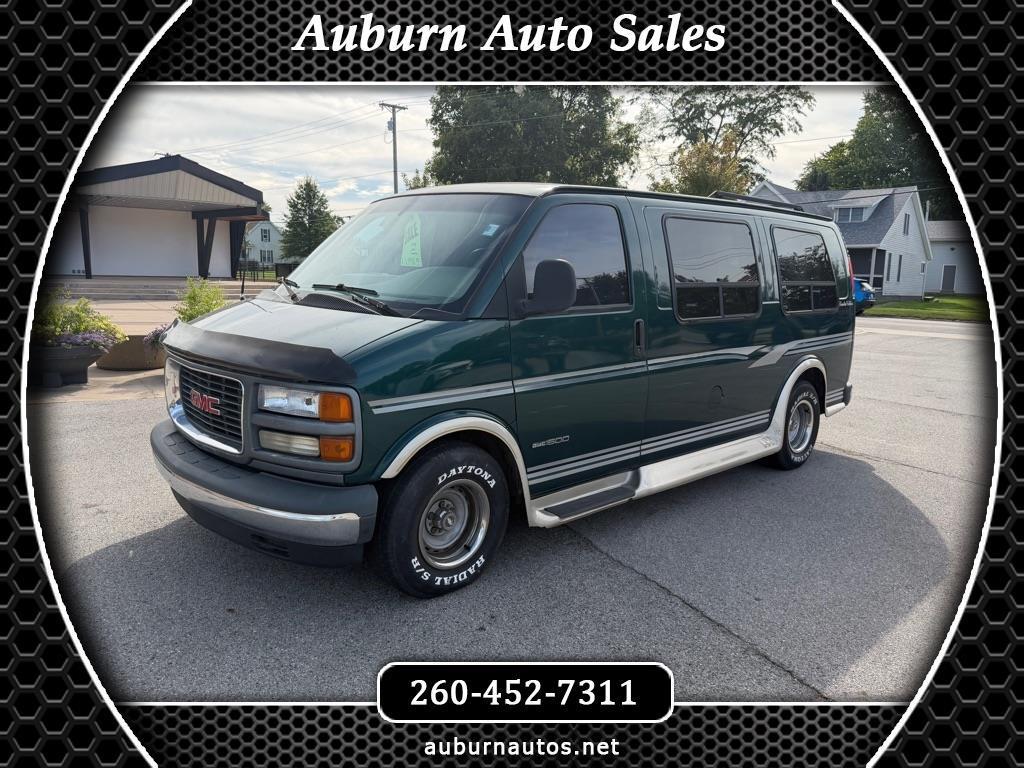 1998 GMC Savana Cargo Van 1500 135" WB w/YF7