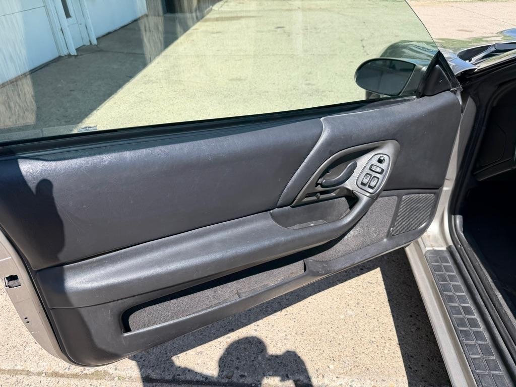Chevrolet Camaro 2dr Convertible Z28 2000