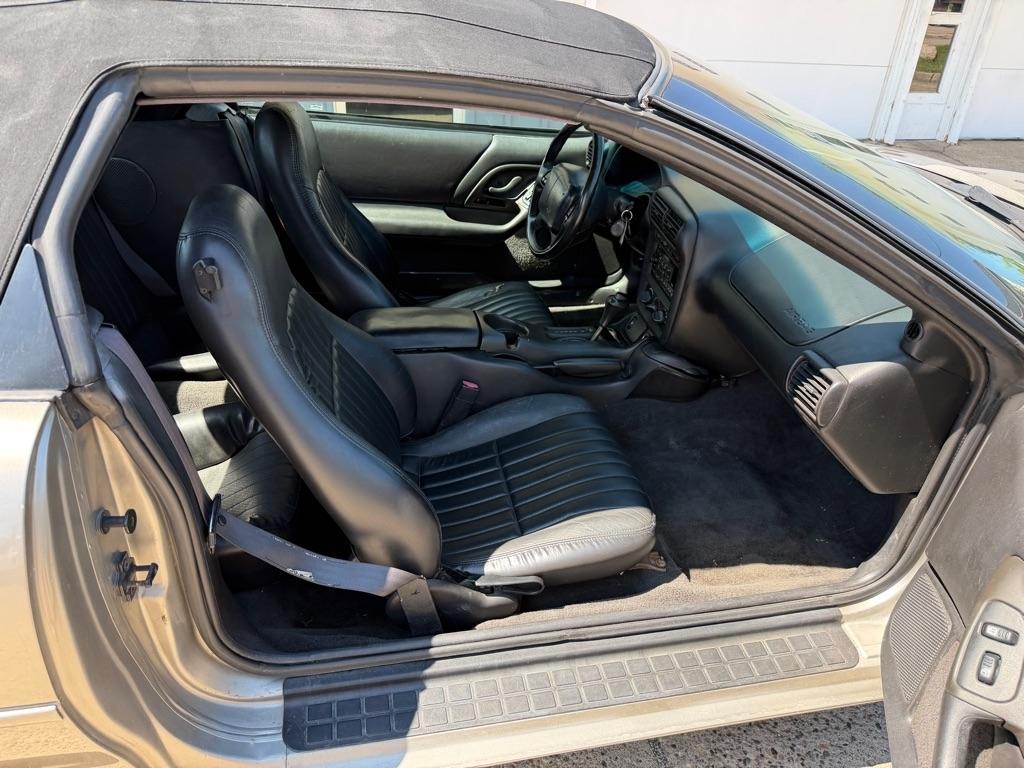 Chevrolet Camaro 2dr Convertible Z28 2000