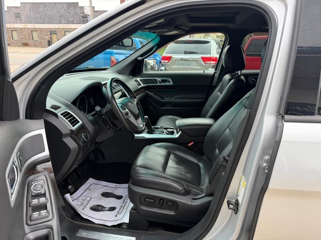 Ford Explorer 4WD 4dr Limited 2011