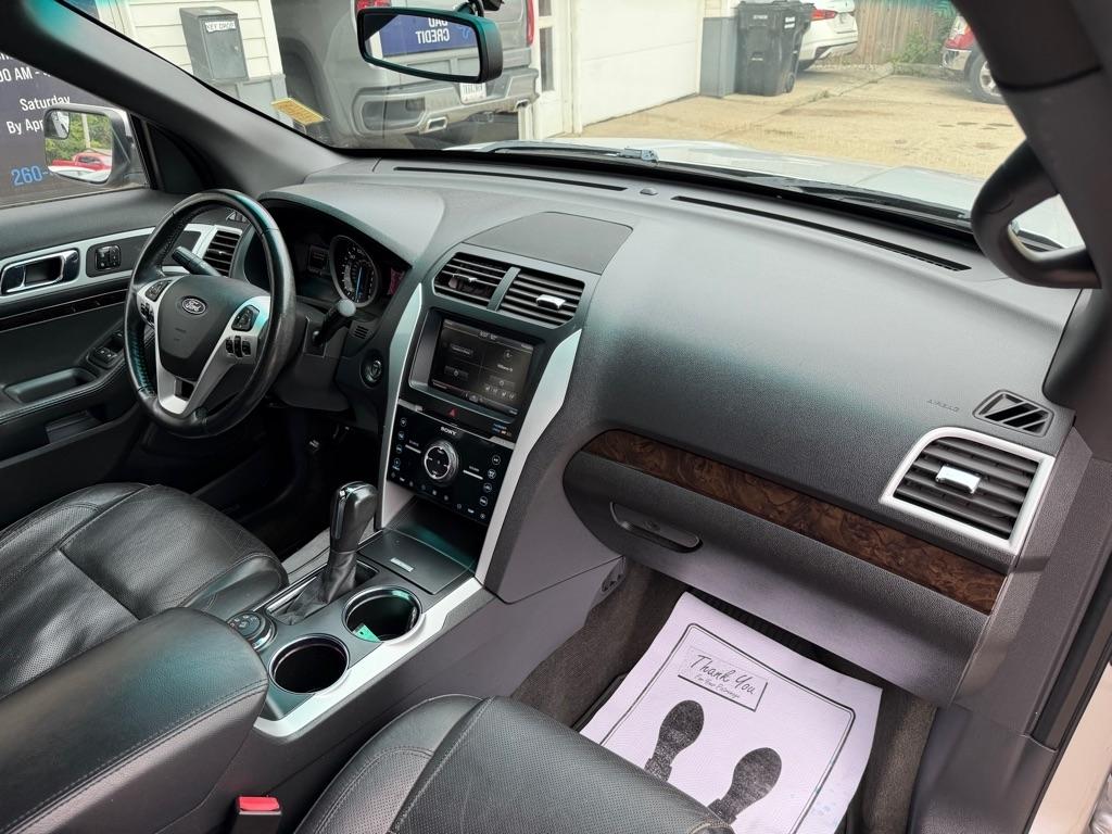 Ford Explorer 4WD 4dr Limited 2011