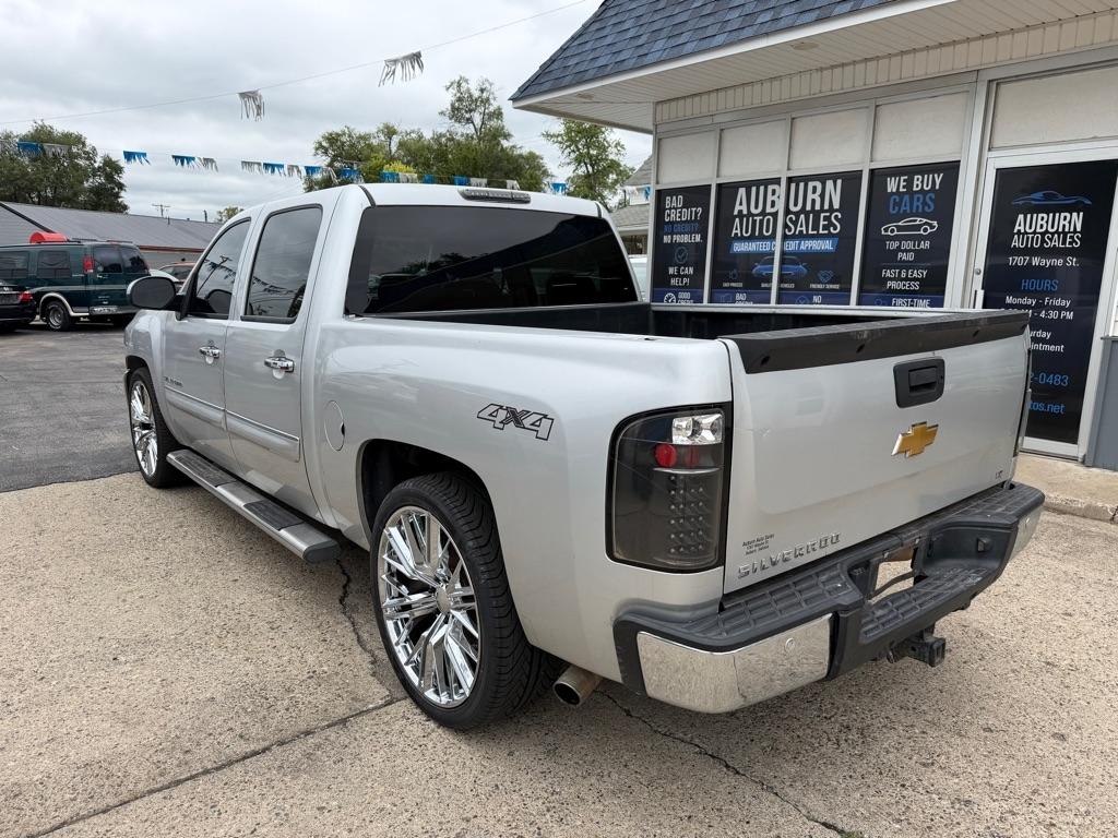 Chevrolet Silverado 1500 4WD Crew Cab 143.5" LT 2012