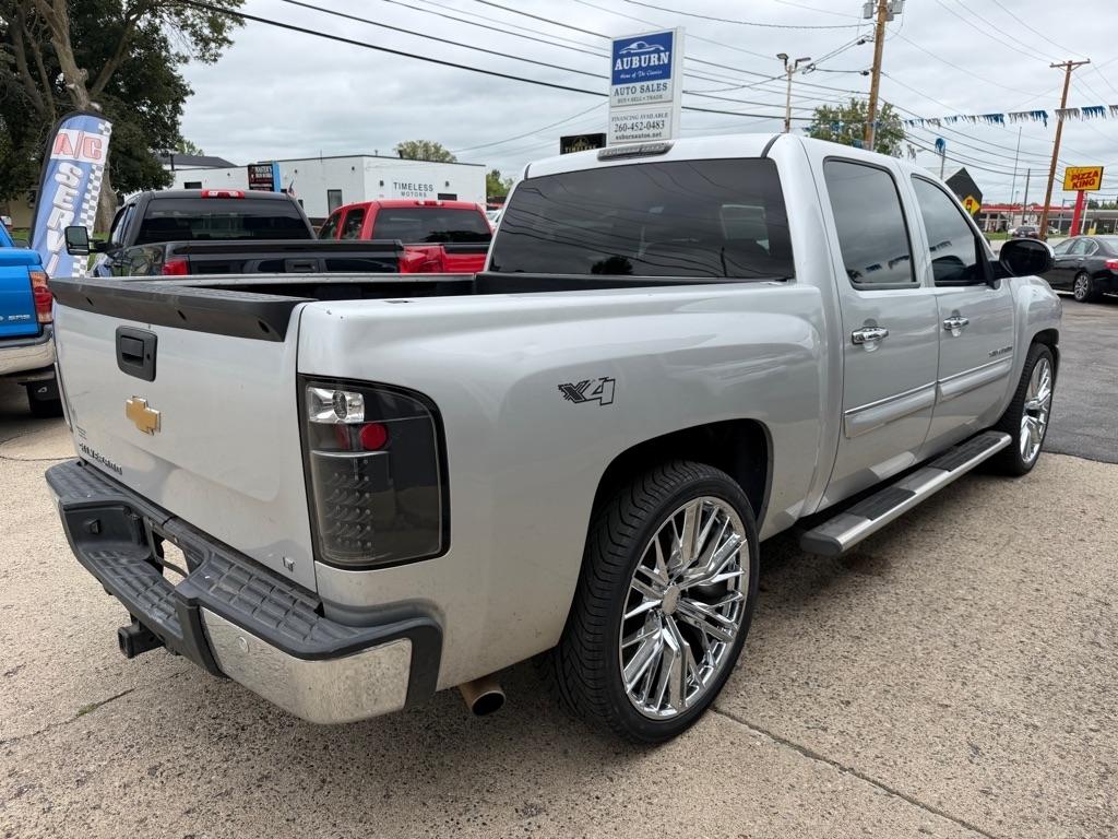 Chevrolet Silverado 1500 4WD Crew Cab 143.5" LT 2012