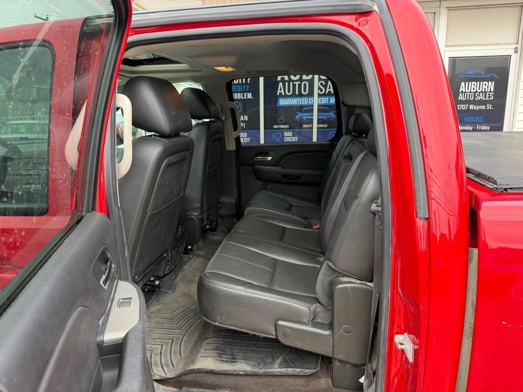 Chevrolet Silverado 1500 4WD Crew Cab 143.5" LTZ 2013