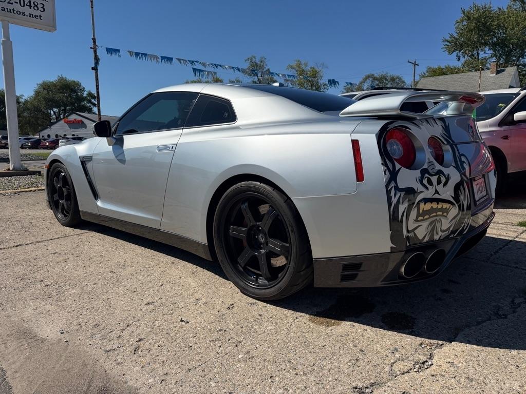 Nissan GT-R 2dr Cpe Premium 2013