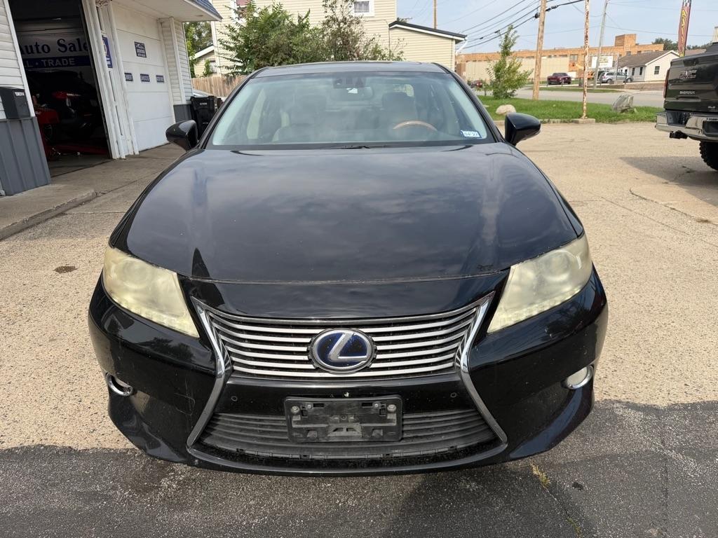Lexus ES 300h 4dr Sdn Hybrid 2013