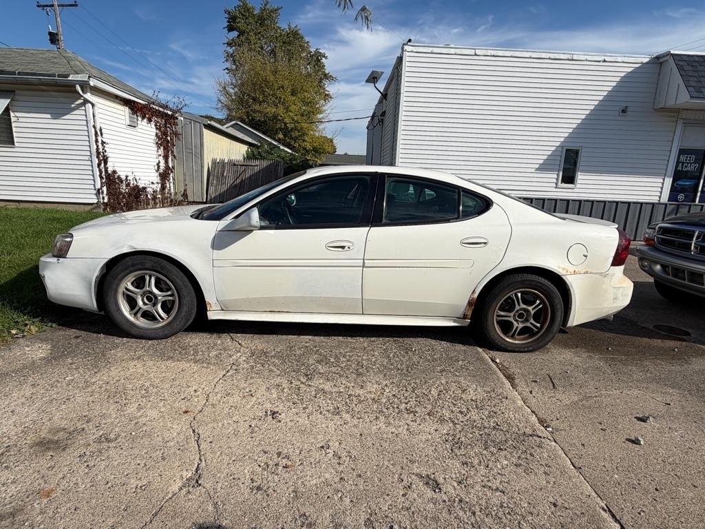 Pontiac Grand Prix 4dr Sdn GT 2005