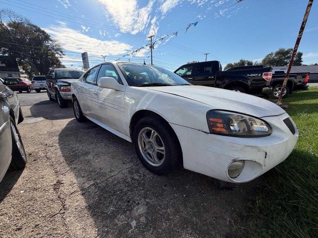 Pontiac Grand Prix 4dr Sdn GT 2005